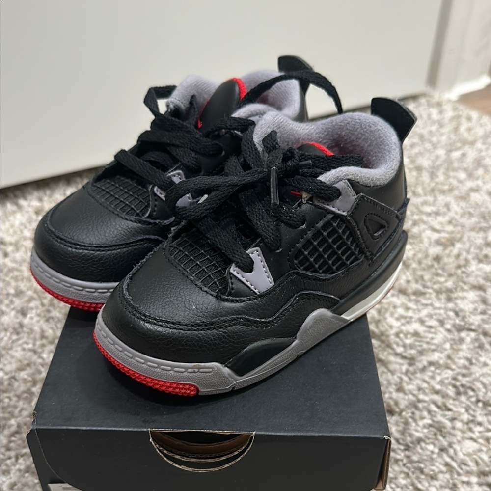 Toddler Jordan 4’s